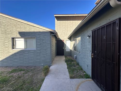 5227 Greene Ln, Las Vegas, NV, 89119-1858 | Card Image