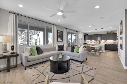 8853 Highland Skye Dr, Las Vegas, NV, 89166-6638 | Card Image