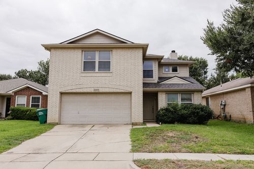 2209 Southway, Denton, TX, 76207-1029 | Card Image