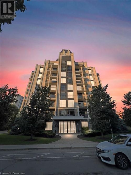 801-90 Charlton Ave W, Hamilton, ON, L8P0B4 | Card Image