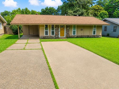 1406 Southern St, Jacksonville, AR, 72076-5028 | Card Image