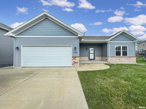 1429 Eagle Ave, Washington, IL, 61571-1113 | Card Image