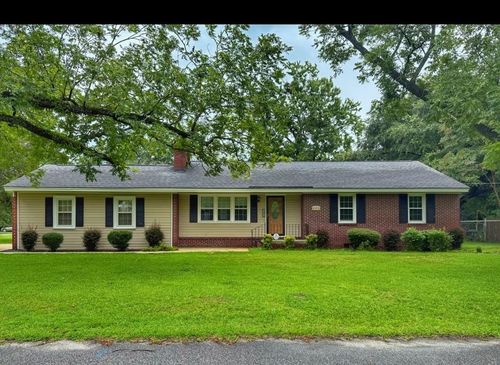 601 E Madison St, Dillon, SC, 29536-2717 | Card Image