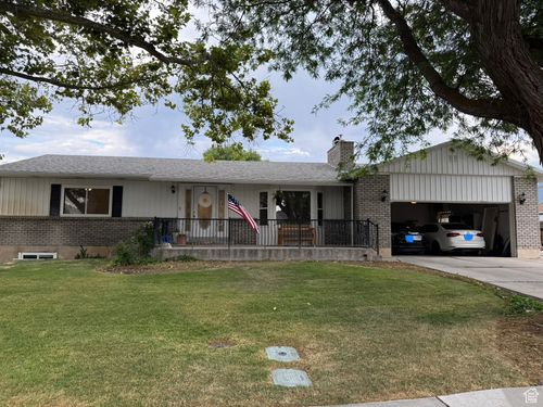 833 S Wolf Hollow Dr, Spanish Fork, UT, 84660-2815 | Card Image