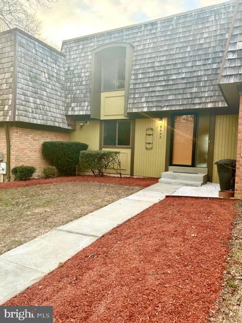 9533 Fern Hollow Way, GAITHERSBURG, MD, 20886-1430 | Card Image