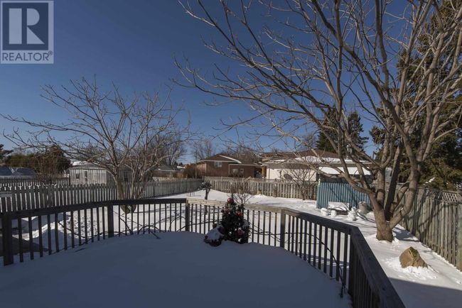 199 Valley St, Home with 5 bedrooms, 4 bathrooms and null parking in Thunder Bay ON | Image 46