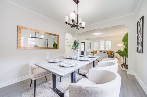 12 Janet Blvd, Scarborough, ON, M1R1H6 | Card Image