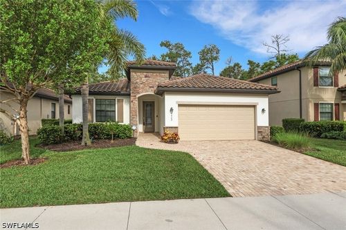 9469 Foxglove Ln, NAPLES, FL, 34120-5498 | Card Image