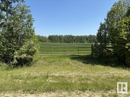 7220 Township Road 532, Entwistle, AB, T0E0S0 | Card Image