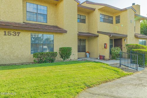 unit-2-1537 W Avenue L, Lancaster, CA, 93534-6285 | Card Image