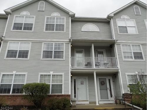 304-304 Mercer Ct, Hackettstown, NJ, 07840-1687 | Card Image