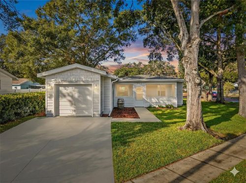 701 2nd St Se, LARGO, FL, 33771-2107 | Card Image