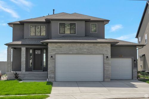 2127 N 725 W, Centerville, UT, 84014-2616 | Card Image