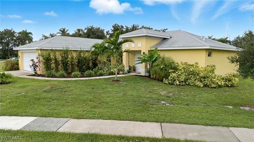 176 Venus Cay, NAPLES, FL, 34114-9616 | Card Image