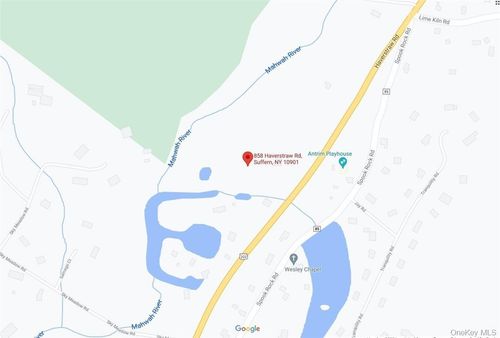 858 Haverstraw Rd, Suffern, NY, 10901-2512 | Card Image