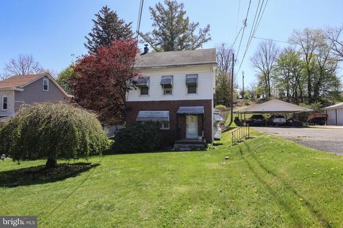 846 Bunting St, POTTSVILLE, PA, 17901-8523 | Card Image