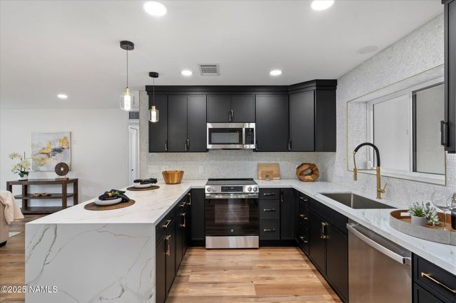 3707 E Amelia Ave, House other with 5 bedrooms, 3 bathrooms and null parking in Phoenix AZ | Image 12