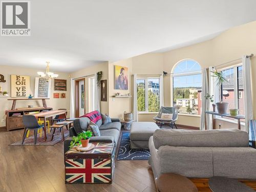 208-6100 6th Ave, Whitehorse, YT, Y1A1M5 | Card Image