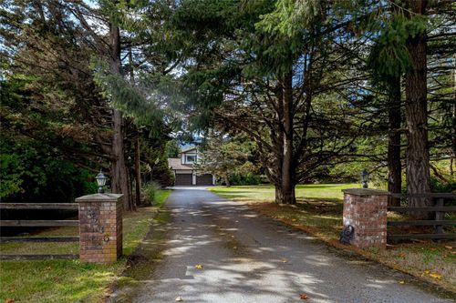 4286 Happy Valley Rd, Metchosin, BC, V9C3Y1 | Card Image