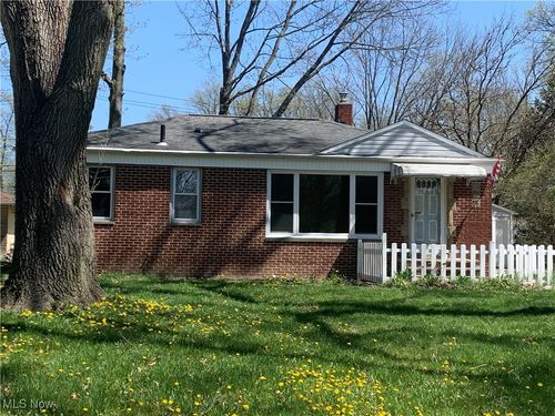 1861 Eaton Drive, Avon, OH, 44011 | Card Image