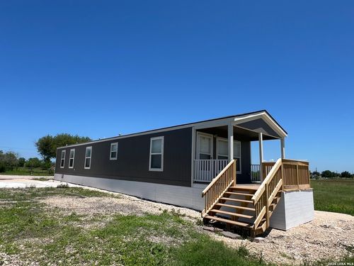 1296 Country Ln, Marion, TX, 78124-2033 | Card Image