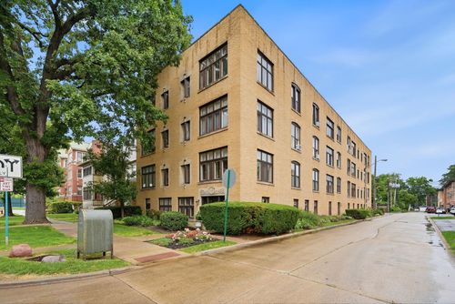 3b-1136 Ontario St, Oak Park, IL, 60302-1958 | Card Image