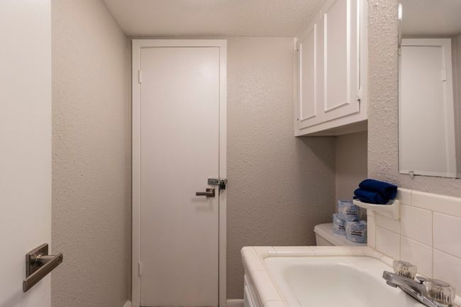 1711 Deerfield Dr, House other with 4 bedrooms, 4 bathrooms and 2 parking in Austin TX | Image 23