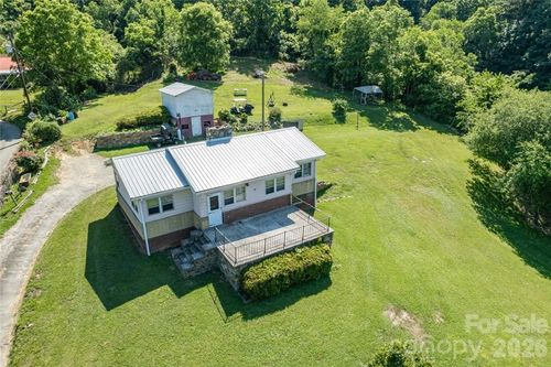 59-12-pt-59-and-pt-60-415 Weaverville Rd, Asheville, NC, 28804-1120 | Card Image