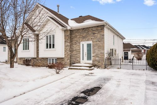 1425 Rue Viau, Trois-Rivières, QC, G9A6P5 | Card Image