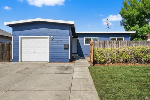1419 Eisenhower St, Fairfield, CA, 94533-5209 | Card Image