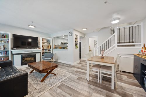 10-7428 Southwynde Ave, Burnaby, BC, V3N0A1 | Card Image