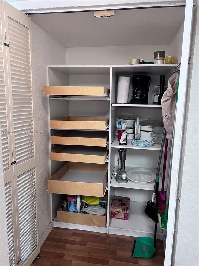 APT-203 - 10852 Sw 88 Th St, Condo with 2 bedrooms, 2 bathrooms and null parking in Miami FL | Image 24