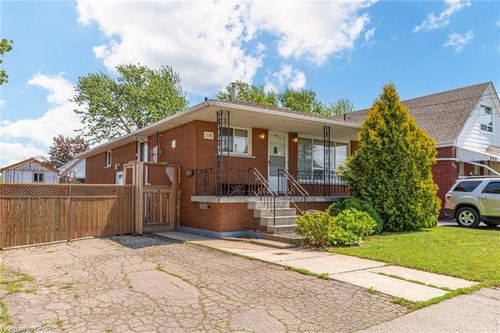186 Adeline Avenue, Hamilton, ON, L8H5T8 | Card Image