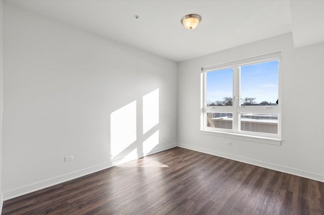 UNIT-115 - 500 N Northwest Hwy, Condo with 2 bedrooms, 2 bathrooms and 91 parking in Park Ridge IL | Image 6