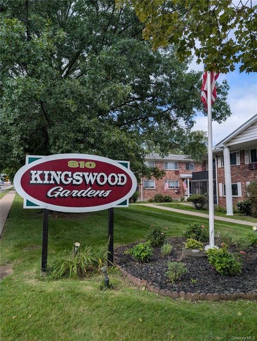 72-810 Blooming Grove Tpke, New Windsor, NY, 12553-8108 | Card Image