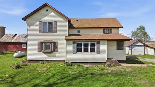 12228 Black Rd, Morrison, IL, 61270-9391 | Card Image