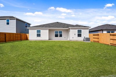 16032 Imes Way, House other with 4 bedrooms, 2 bathrooms and null parking in Lytle TX | Image 2