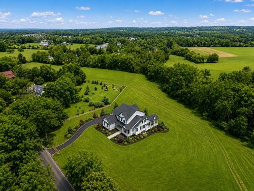 102 Railroad Ave, CHALFONT, PA, 18914 | Card Image