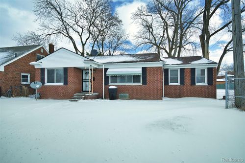 18110 Snowden St, Detroit, MI, 48235-1471 | Card Image