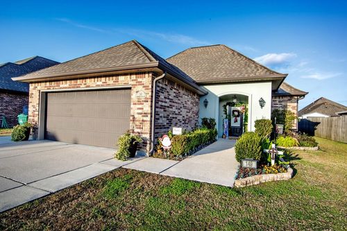 149 Magnolia Bluff Dr, Gray, LA, 70359-6000 | Card Image