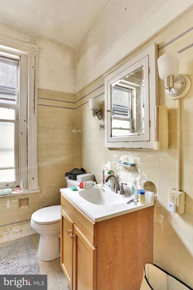 1404 Perkiomen Ave, Townhouse with 5 bedrooms, 2 bathrooms and null parking in READING PA | Image 20