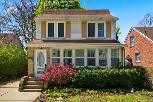 135 Connecticut Ave, Royal Oak, MI, 48067-2031 | Card Image