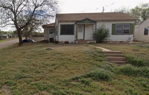 612 N 2nd St, Sayre, OK, 73662-2739 | Card Image