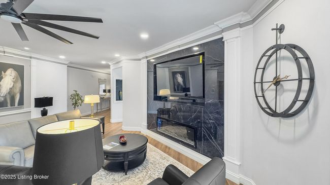 5019 Caerlson Ln, House other with 2 bedrooms, 2 bathrooms and null parking in Louisville KY | Image 8