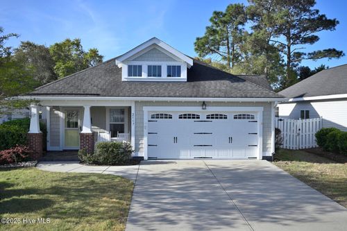 2117 Maple Leaf Dr, Southport, NC, 28461-3564 | Card Image
