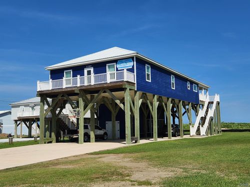2394 Highway 1, Grand Isle, LA, 70358-9750 | Card Image