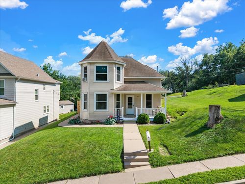 727 Sylvan Court, Davenport, IA, 52803 | Card Image