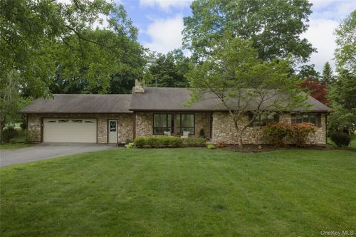 95 2nd Ave, Narrowsburg, NY, 12764-6020 | Card Image