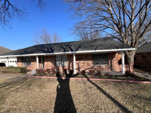 818 Fairlawn Dr, Duncanville, TX, 75116-3002 | Card Image