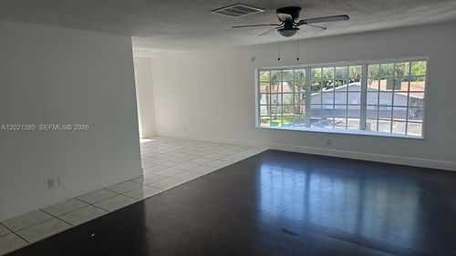 4i-5300 Nw 18th Ct, Lauderhill, FL, 33313-4827 | Card Image